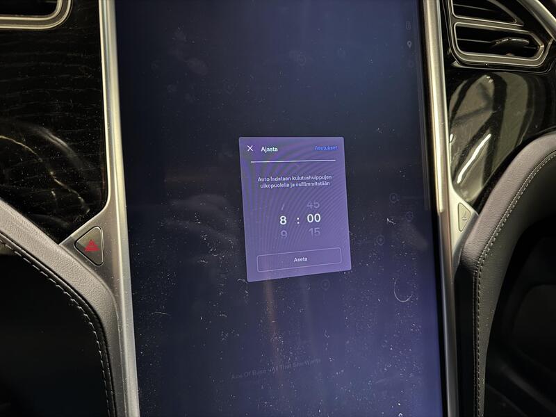 Tesla Model X vaihtoauto