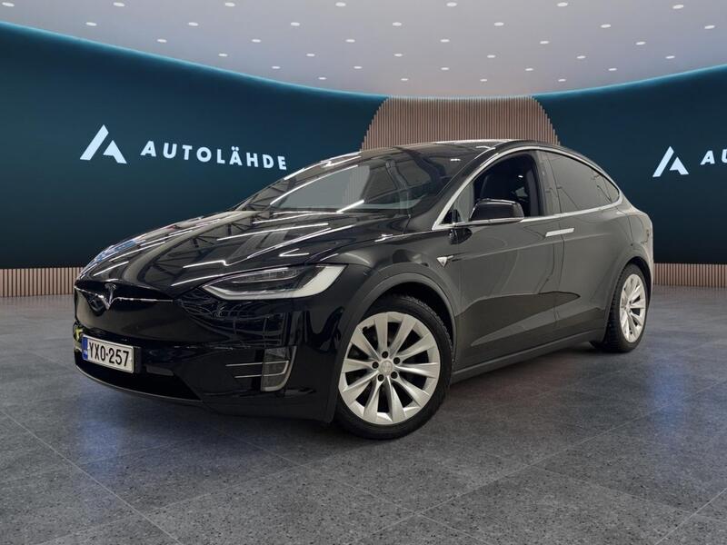 Tesla Model X vaihtoauto