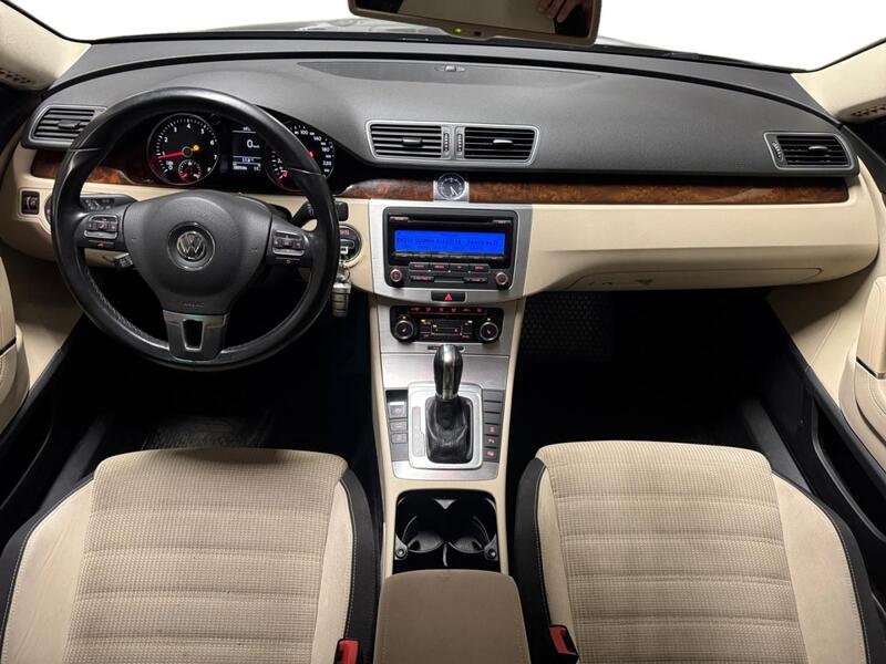 Volkswagen Passat CC vaihtoauto