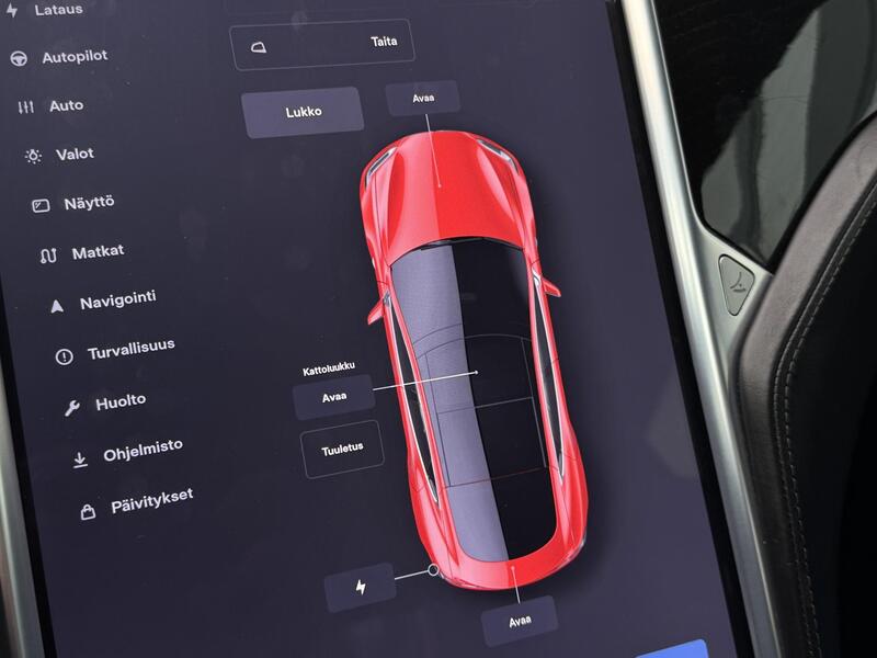 Tesla Model S vaihtoauto