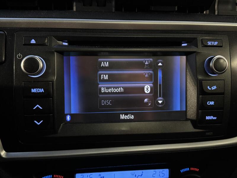 Toyota Auris vaihtoauto