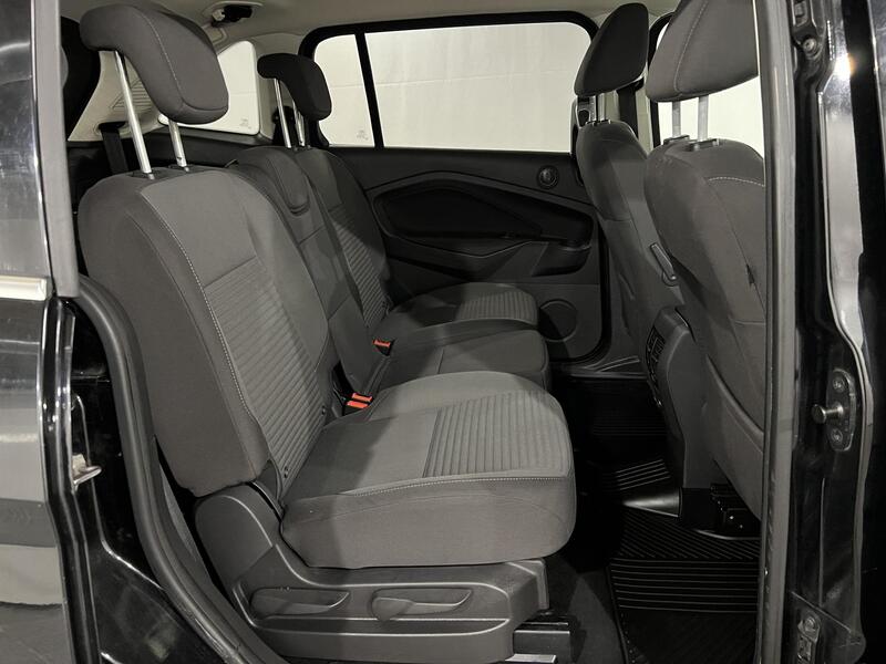 Ford Grand C-MAX vaihtoauto