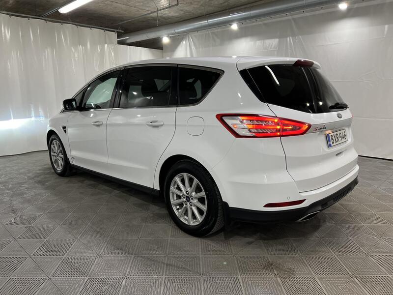 Ford S-MAX vaihtoauto