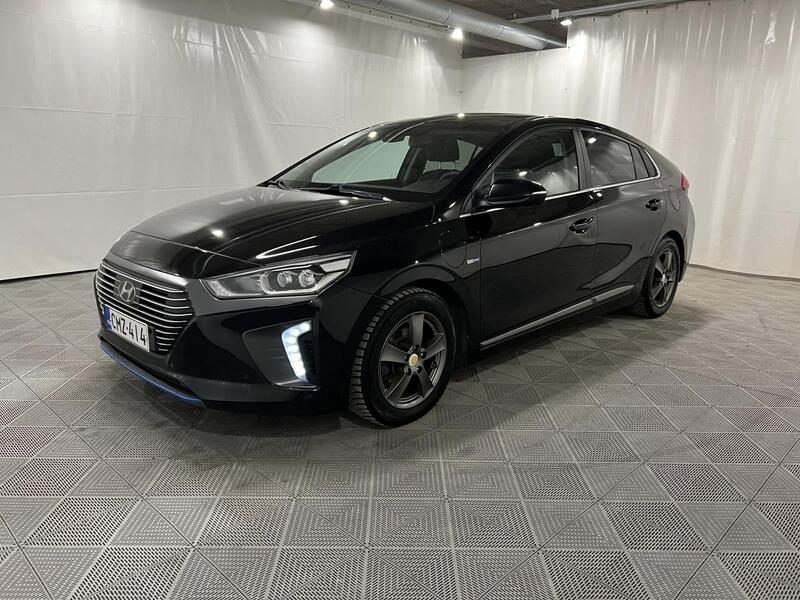 Hyundai IONIQ plug-in vaihtoauto