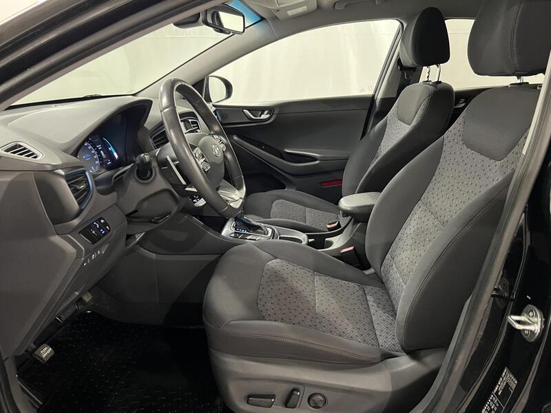 Hyundai IONIQ plug-in vaihtoauto
