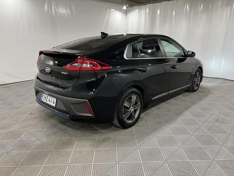 Hyundai IONIQ plug-in vaihtoauto