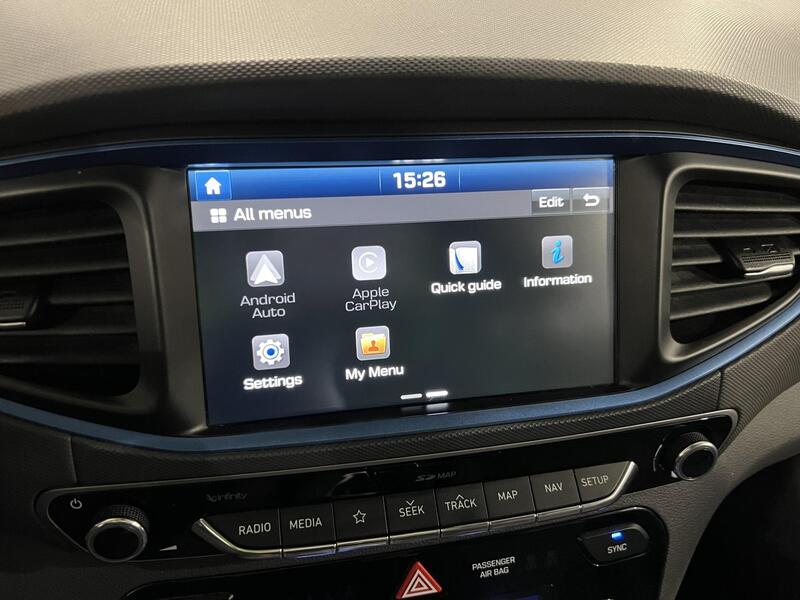 Hyundai IONIQ plug-in vaihtoauto