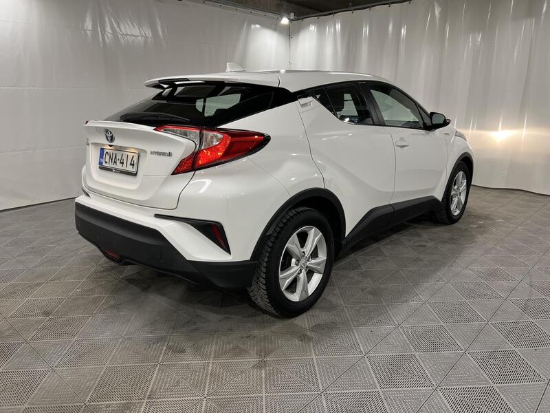 Toyota C-HR vaihtoauto