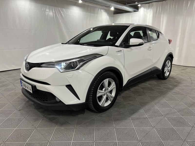 Toyota C-HR vaihtoauto