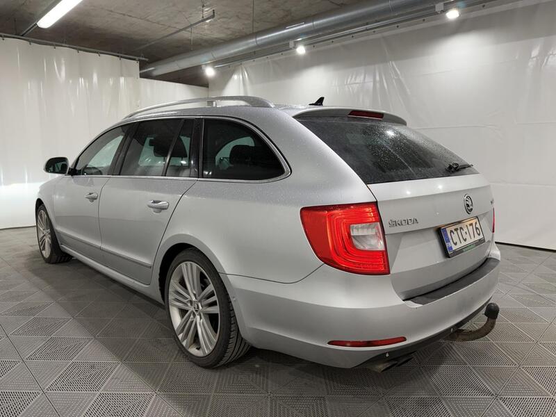 Skoda Superb vaihtoauto