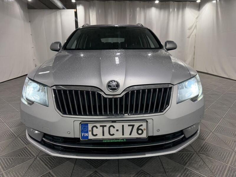 Skoda Superb vaihtoauto
