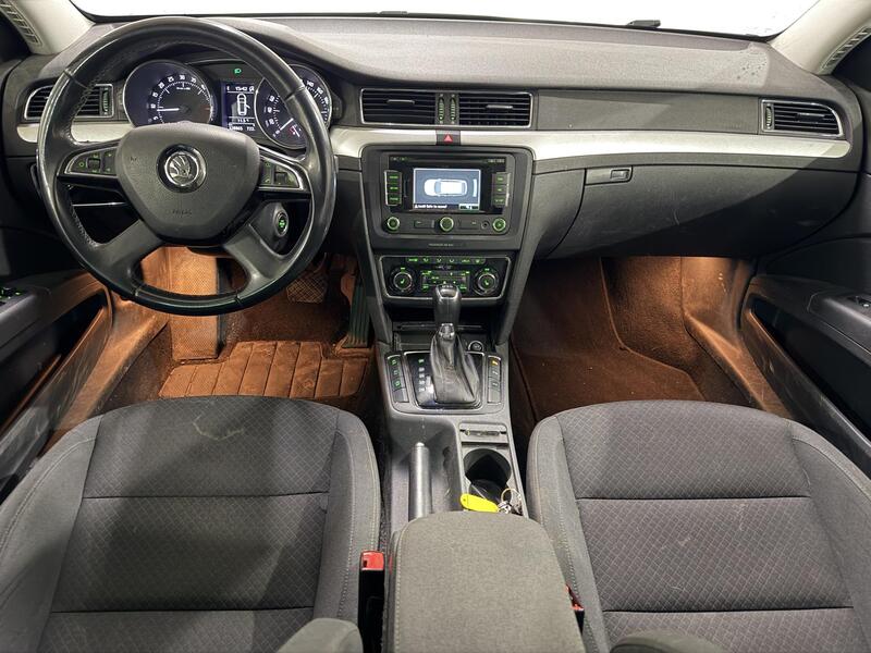 Skoda Superb vaihtoauto