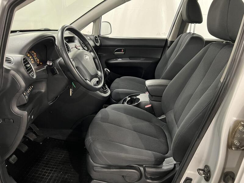 Kia Carens vaihtoauto