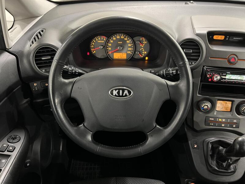 Kia Carens vaihtoauto