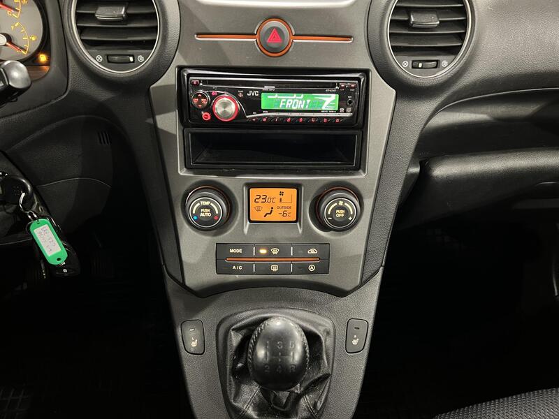 Kia Carens vaihtoauto