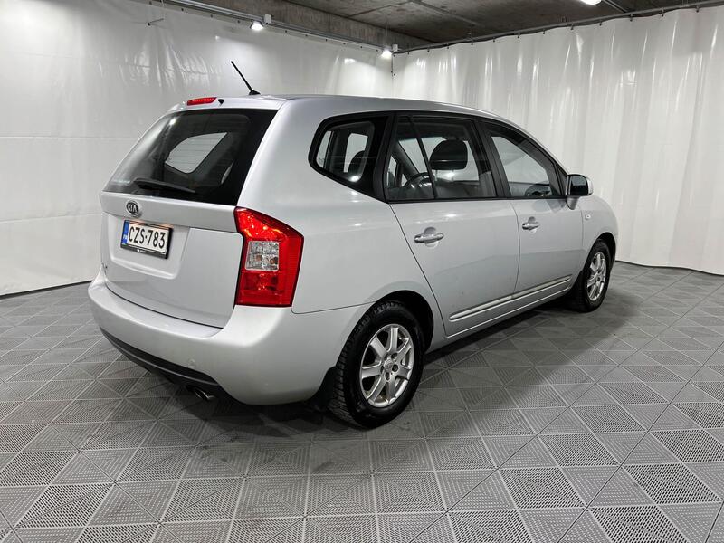 Kia Carens vaihtoauto