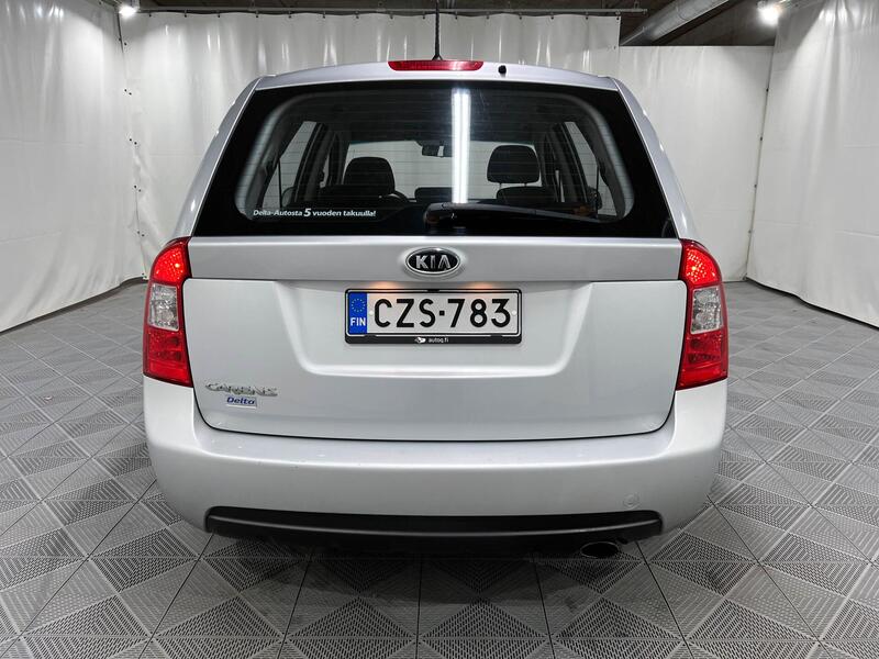 Kia Carens vaihtoauto