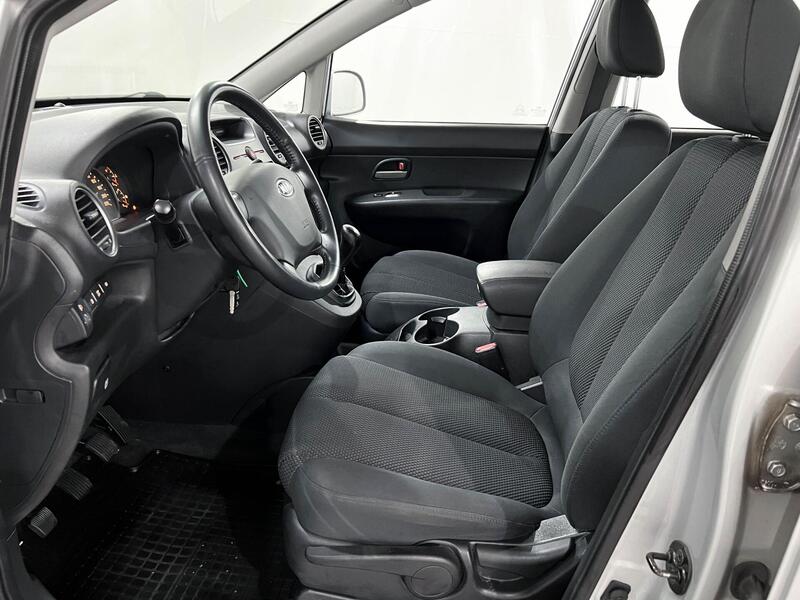 Kia Carens vaihtoauto