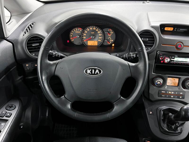 Kia Carens vaihtoauto