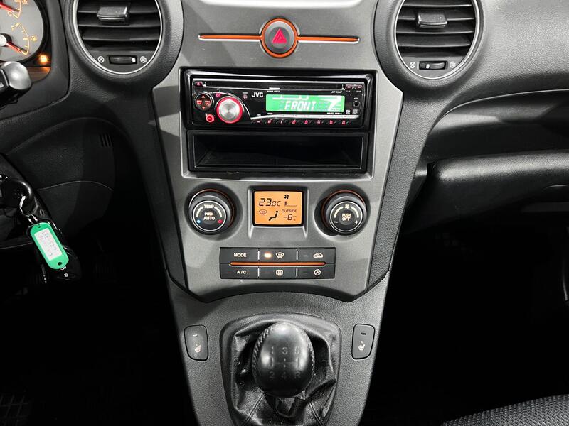 Kia Carens vaihtoauto