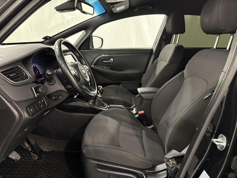 Kia Carens vaihtoauto