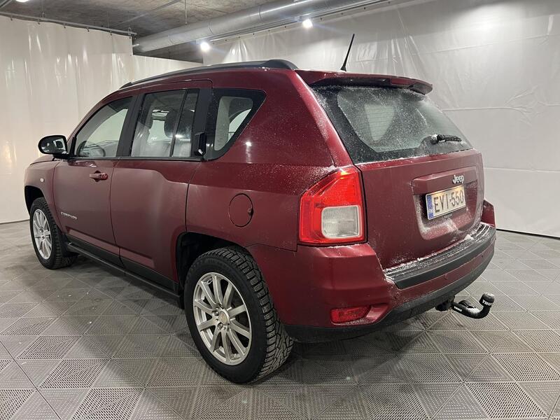 Jeep Compass vaihtoauto