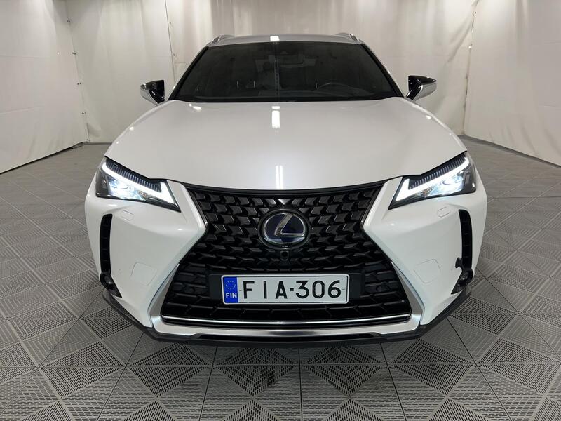 Lexus UX vaihtoauto