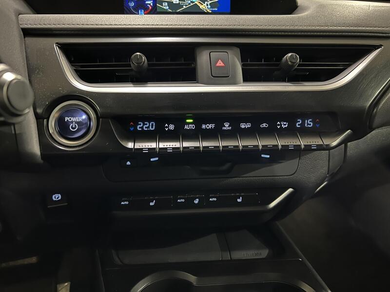 Lexus UX vaihtoauto