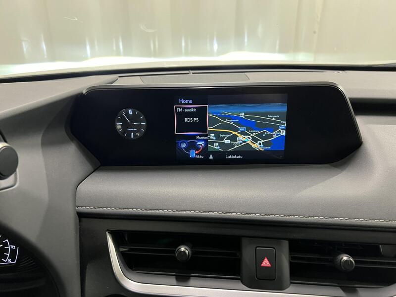 Lexus UX vaihtoauto