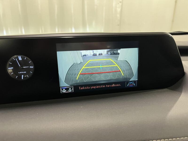 Lexus UX vaihtoauto