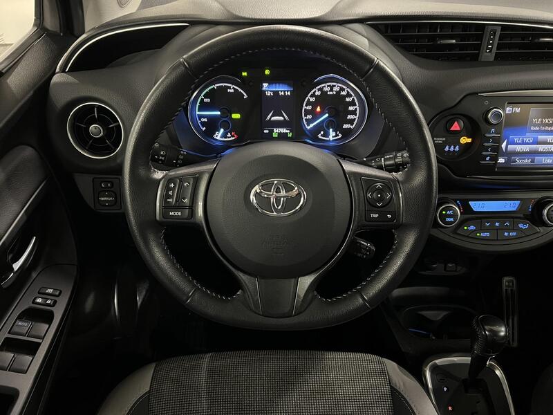 Toyota Yaris vaihtoauto