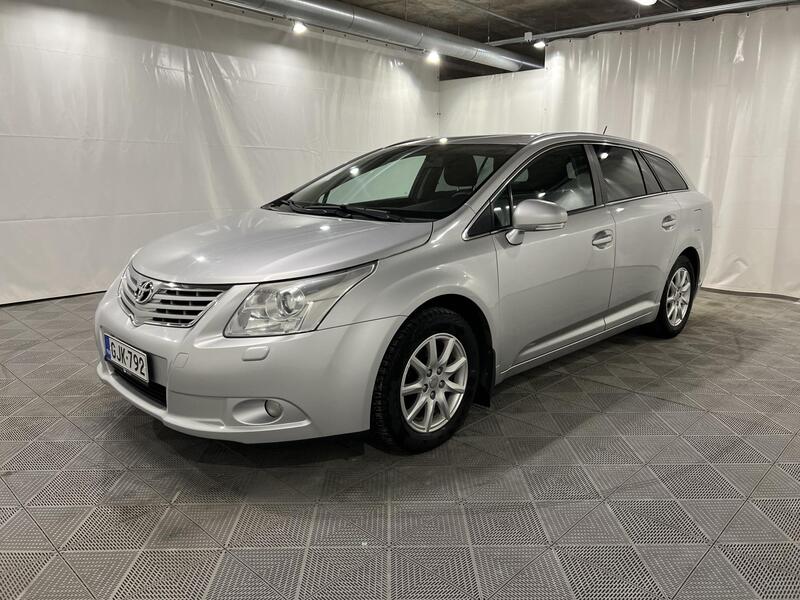 Toyota Avensis vaihtoauto