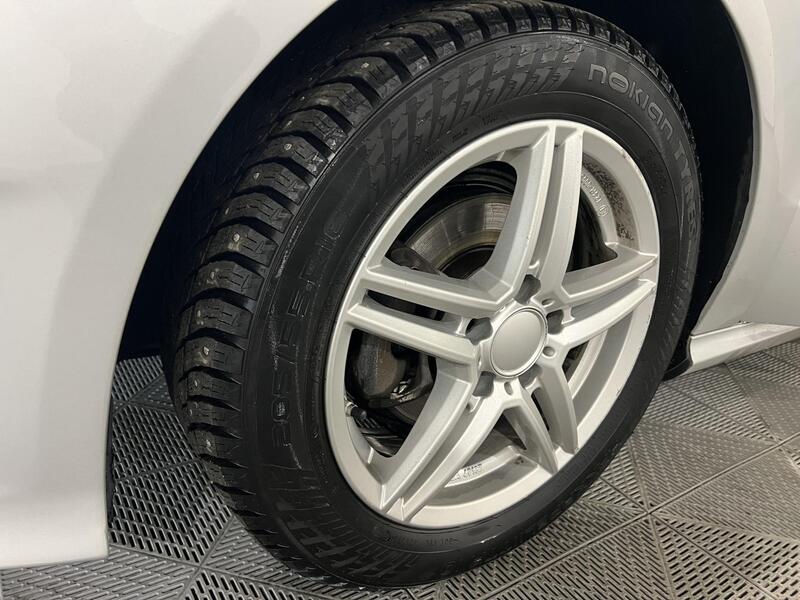 Mercedes-Benz B vaihtoauto