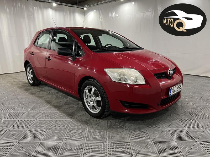 Toyota Auris vaihtoauto