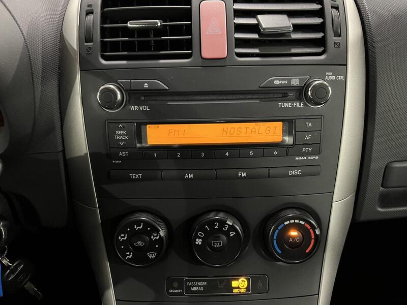 Toyota Auris vaihtoauto