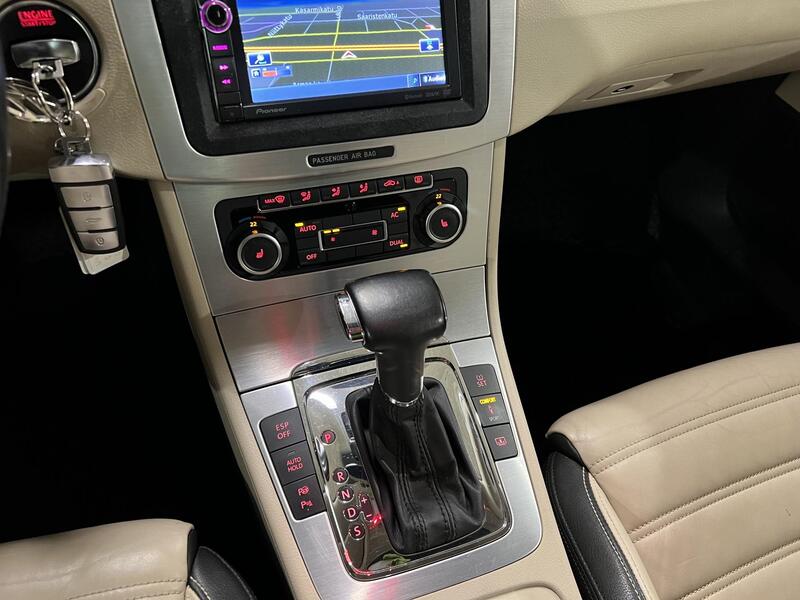 Volkswagen Passat CC vaihtoauto