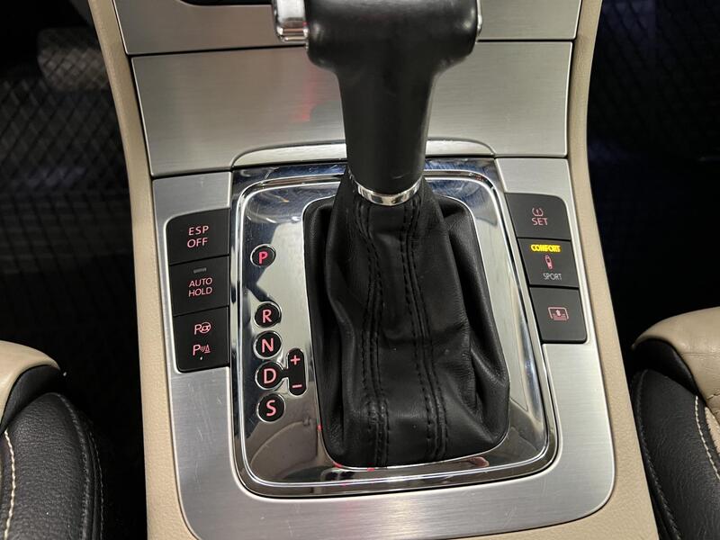 Volkswagen Passat CC vaihtoauto