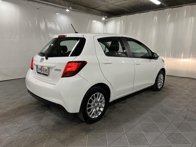 Toyota Yaris vaihtoauto