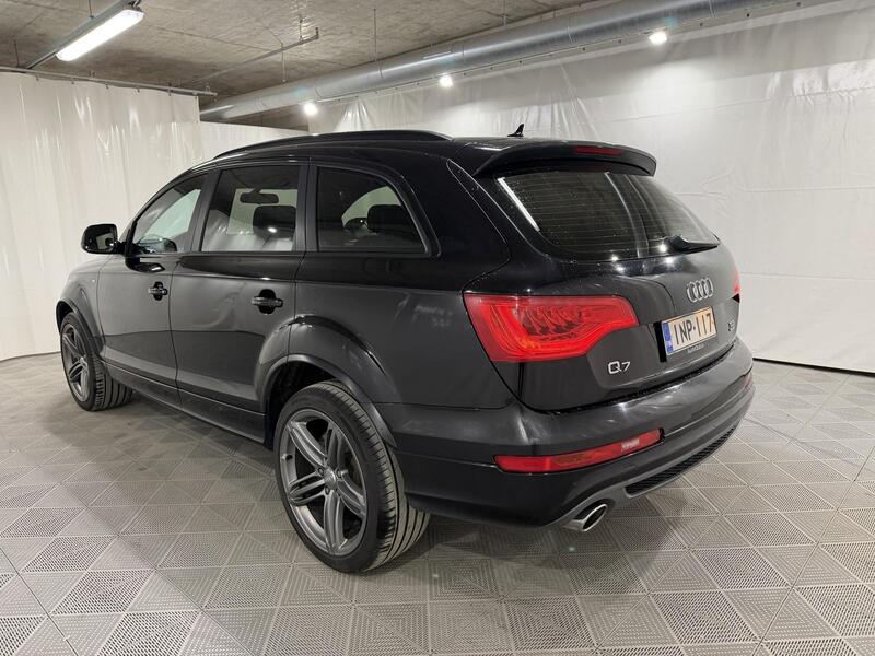 Audi Q7 vaihtoauto