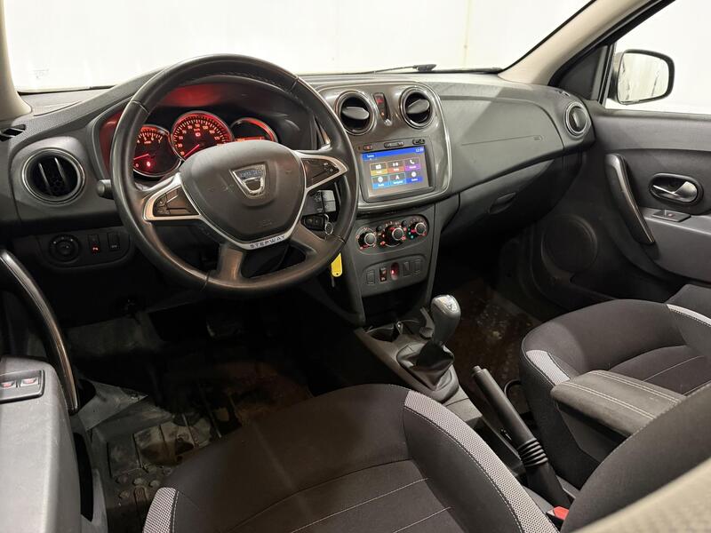 Dacia Sandero vaihtoauto