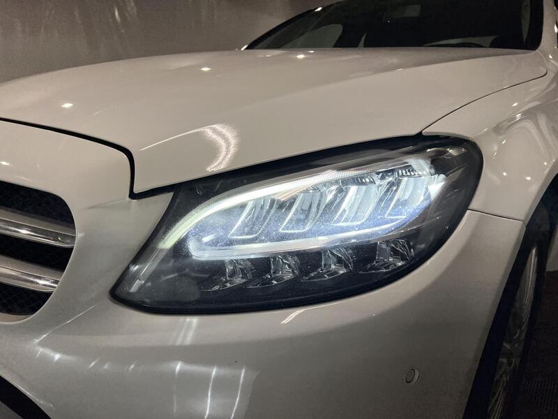 Mercedes-Benz C vaihtoauto