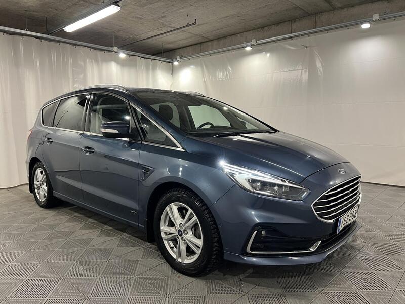 Ford S-MAX vaihtoauto