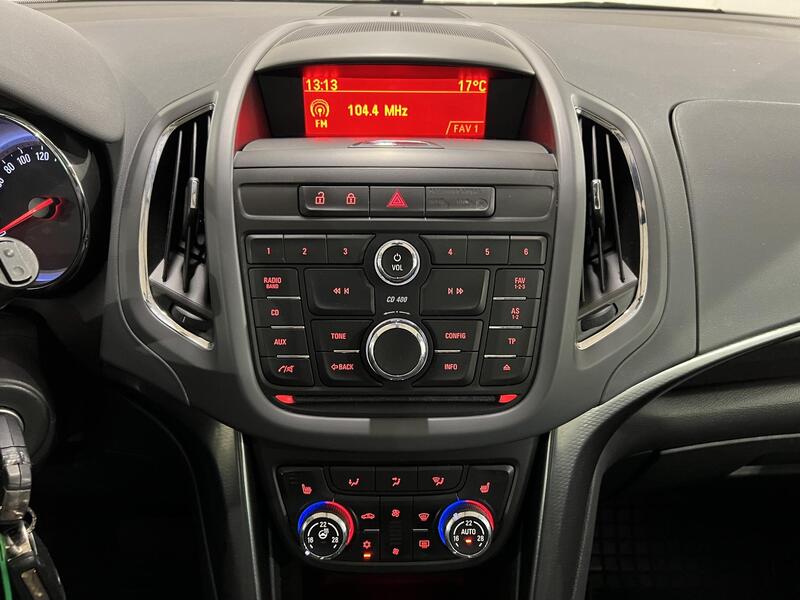 Opel Zafira Tourer vaihtoauto