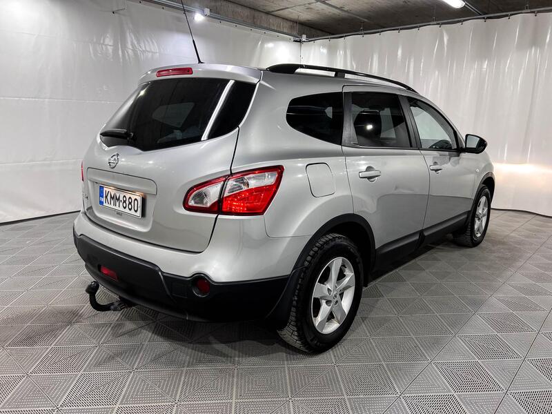 Nissan Qashqai+2 vaihtoauto