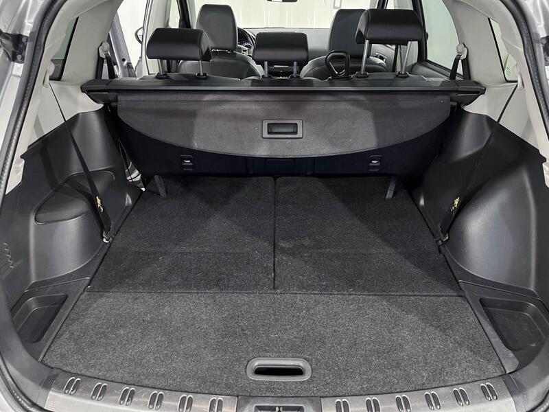 Nissan Qashqai+2 vaihtoauto