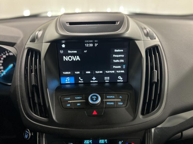 Ford Kuga vaihtoauto