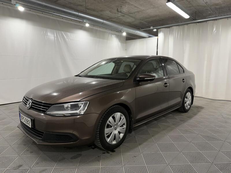 Volkswagen Jetta vaihtoauto