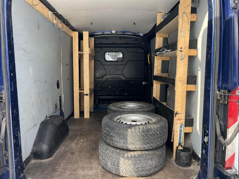 Ford Transit vaihtoauto