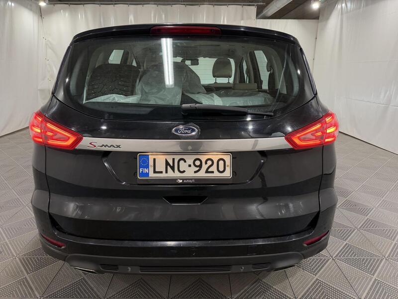 Ford S-MAX vaihtoauto