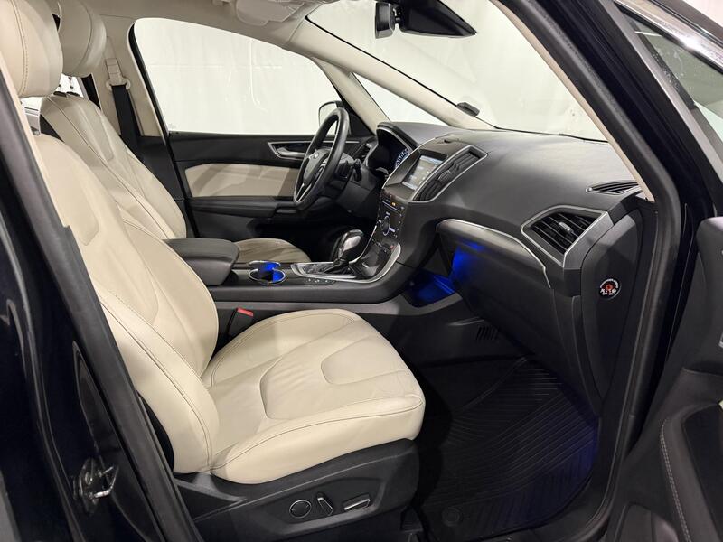 Ford S-MAX vaihtoauto